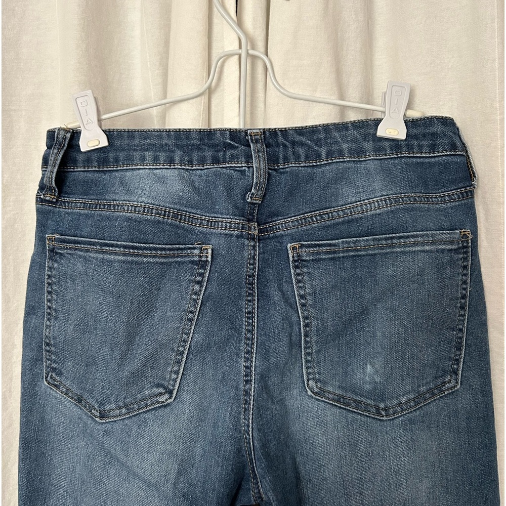 High Rise Flare Jeans - Picture 4 of 4